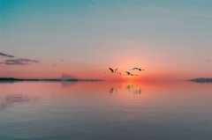 天空很蓝的朋友圈说说(34句)