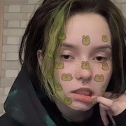 QQ头像搞笑女(精选10张)