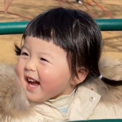 2023最火萌娃头像女孩(24张)