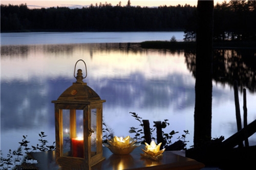 最潮的女生网名(124个)