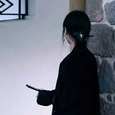 女人最适合的抖音头像背影(22张)
