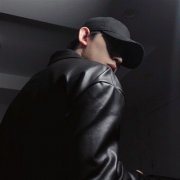 帅气酷到爆的男生头像(21张)