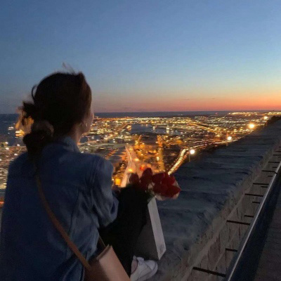 风景女人头像微信头像(24张)