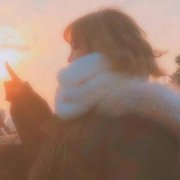 两人情侣头像一人一张(精选20张)