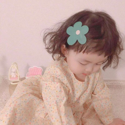 萌萌的小萝莉女生qq头像(18张)