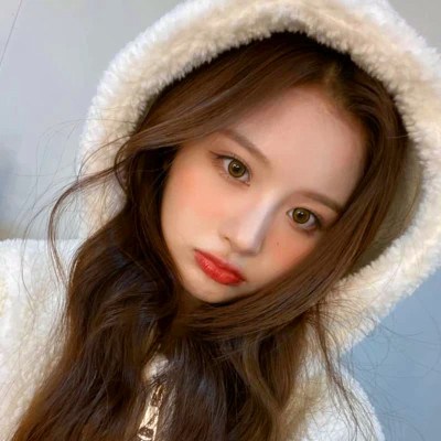 2023最火最流行的女生微信头像大全(精选24张)