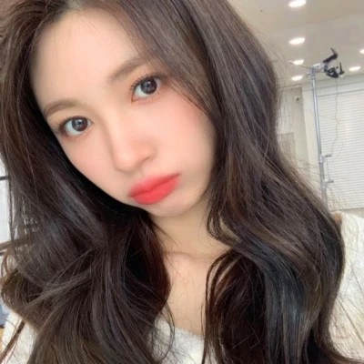 2023最火最流行的女生微信头像大全(精选24张)