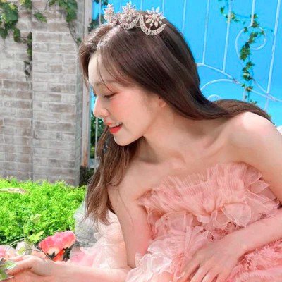 2023最火最流行的女生微信头像大全(精选24张)