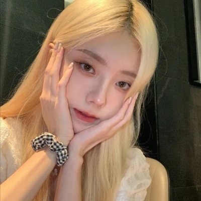 让男生看一眼就心动的女生头像(共24张)