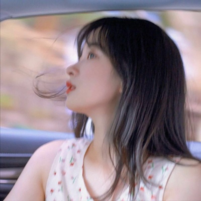 让男生看一眼就心动的女生头像(共24张)