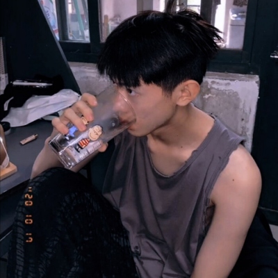 最帅最酷的男生头像图片(优选25张)